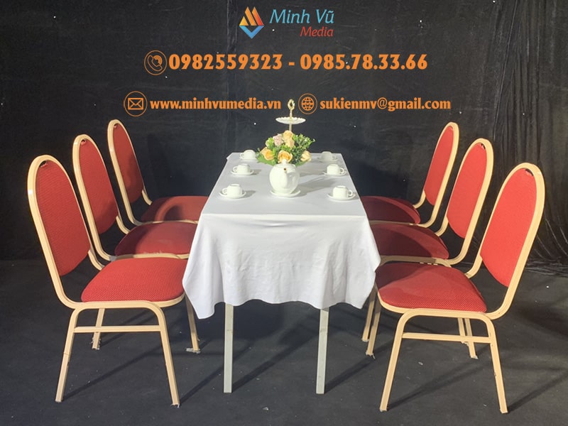 Cho Thuê Bàn Ghế Đệp banquet bàn Xuân Hoà Trải Khăn Trắng